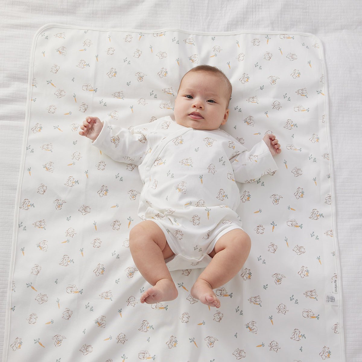 Cute Rabbit Waterproof Baby White Changing Mat - pets & baby productspets & baby productsCute Rabbit Waterproof Baby White Changing Mat - 2